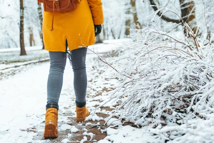 Top 4 Best Work Boots for Winter and Cold Weathers