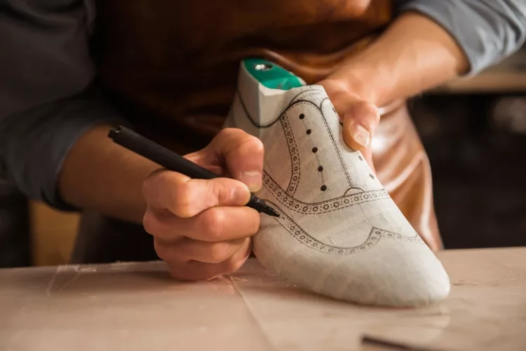 How to Draw Shoes on a Person